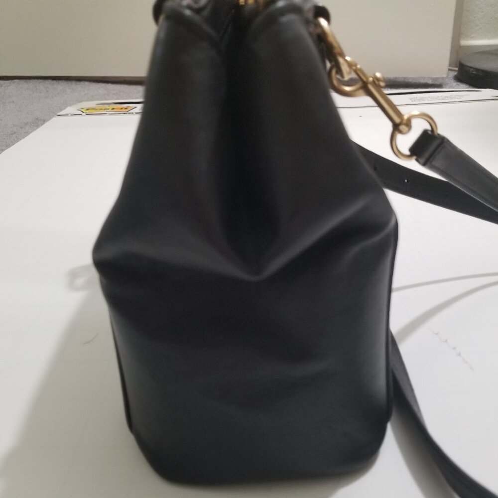 Coach Brand purse in brown - Picture 3 of 9